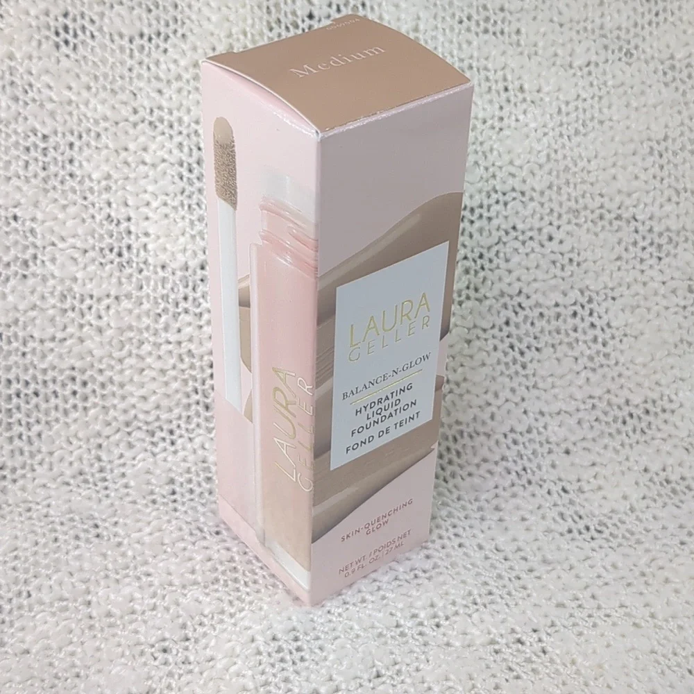 Laura Geller Balance-N-Glow Foundation in Medium, 27ml/0.90fl oz